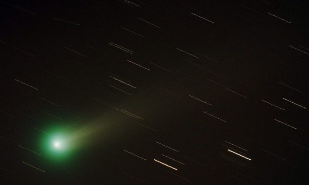 T120CometLovejoy- 25Nov2013